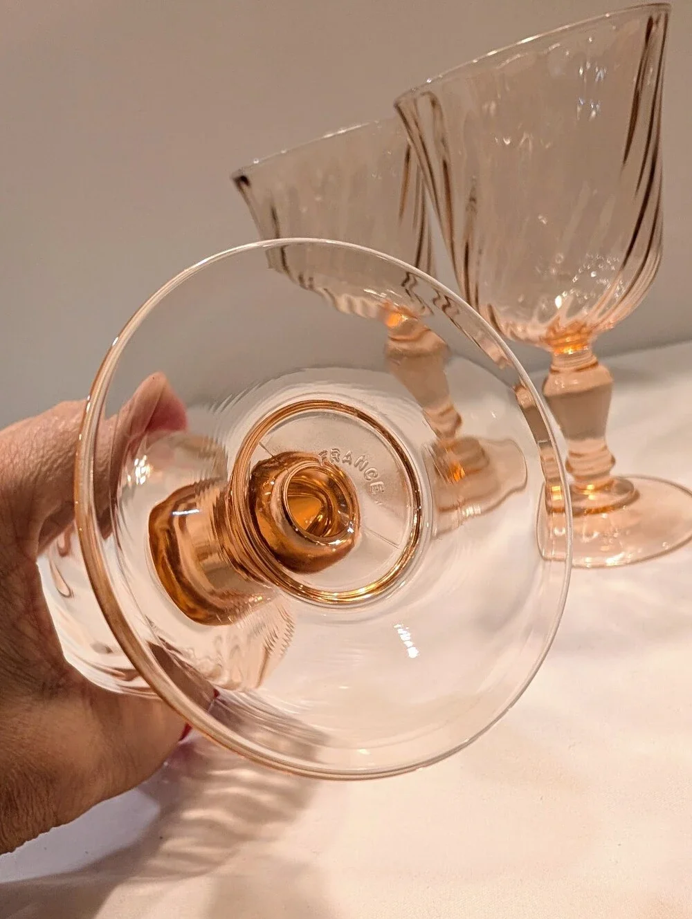 Water Goblets Set of 3 Rosaline Pink Swirl Arcoroc France 6.25″ Vintage 1970s